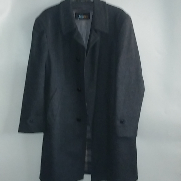 FORMTRU MENS DRESS COAT - Picture 2 of 9